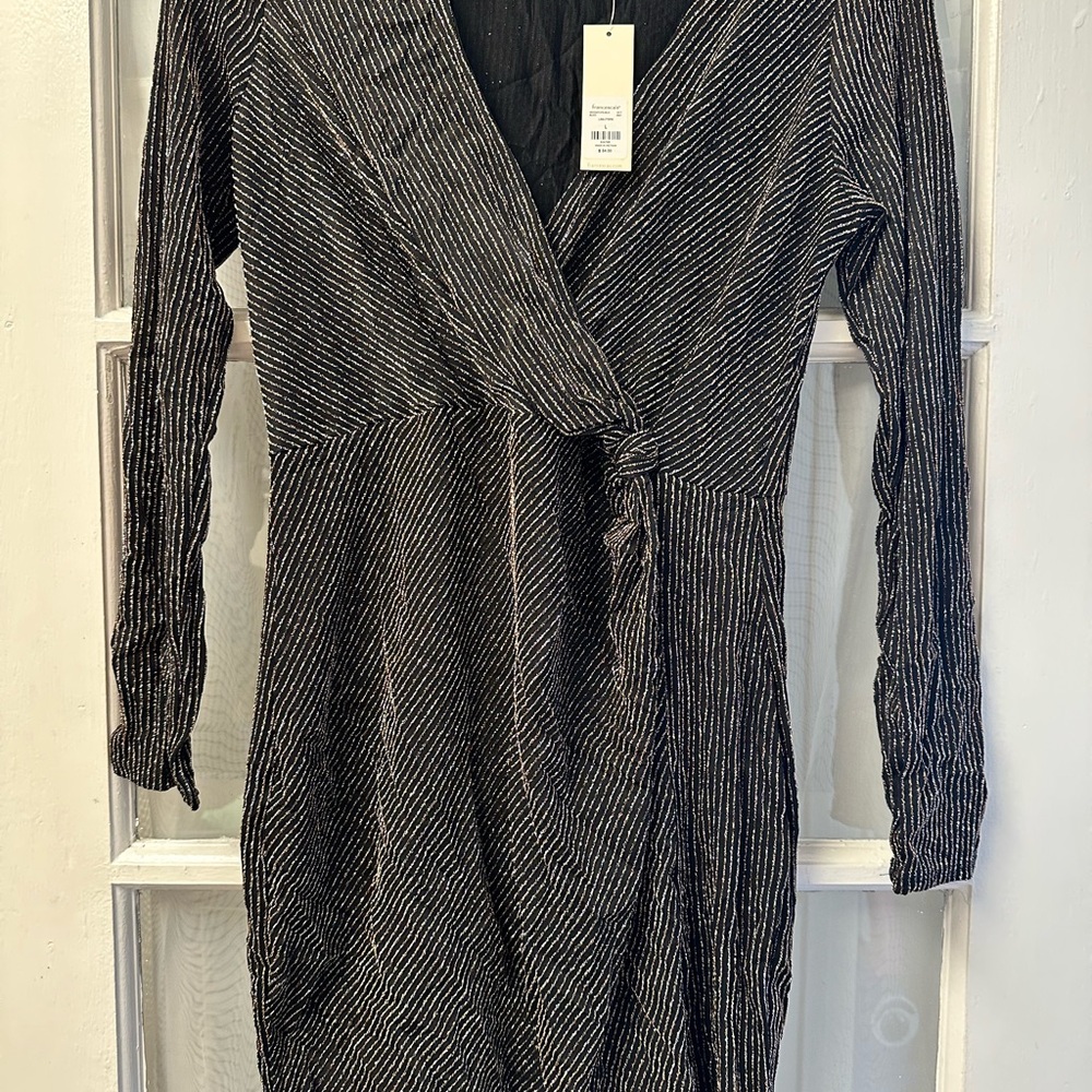 Francesca's Collections Black and White Long Sleeve Dress